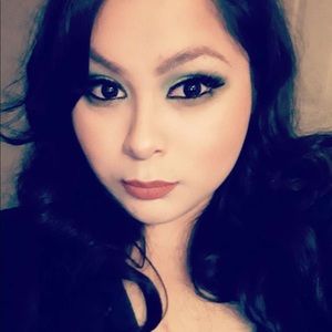 Meet your Posher, Candace-rose